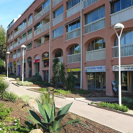 Apartment Le Victoria.4 *